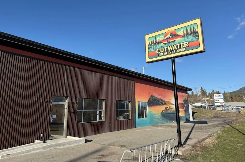 Cutwater Brewing and Lounge 3