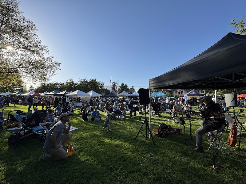Esquimalt Farmers Market 5