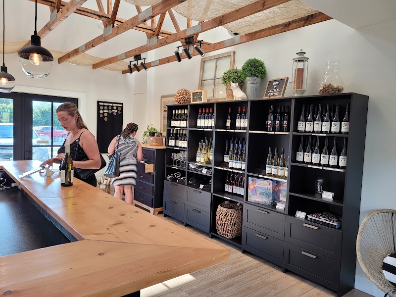 Four Shadows Vineyard & Winery 5