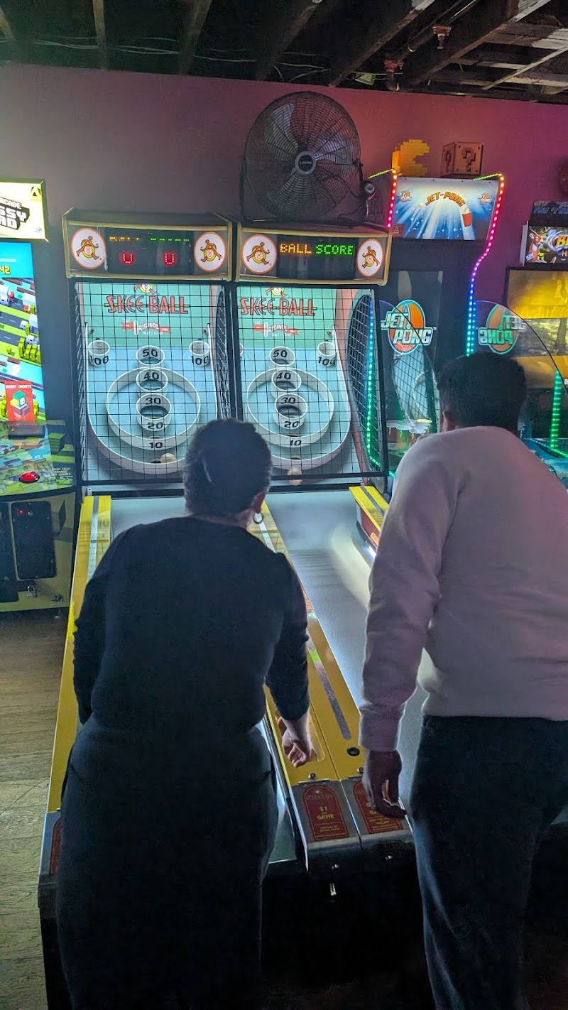 GLITCH EAST VAN BAR & GAMES at East Van Brewing 4