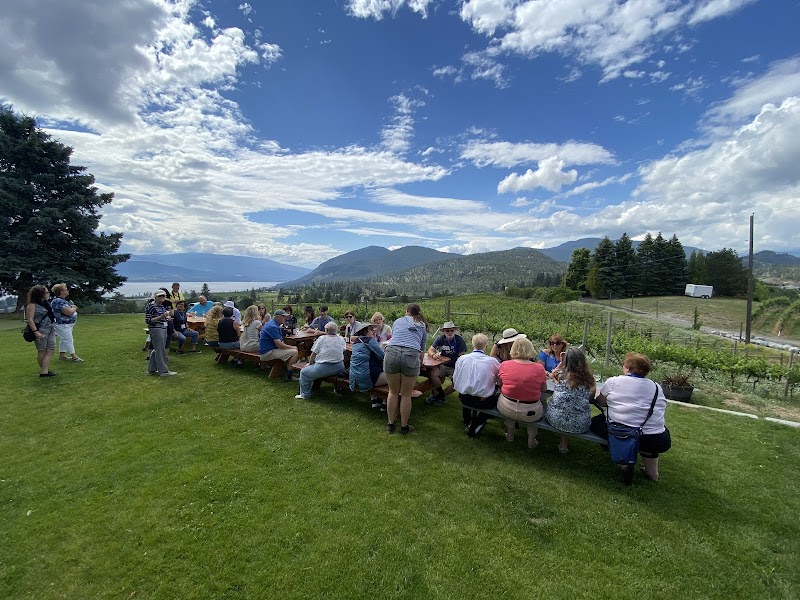 Lightning Rock Winery 4