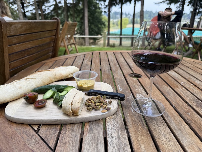 Neighbourly Wine Co. 2