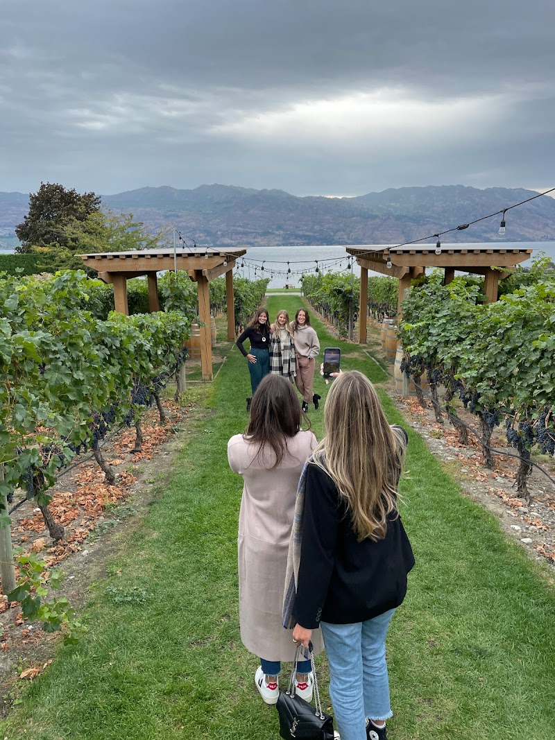 Teehouse Wine Tours 3