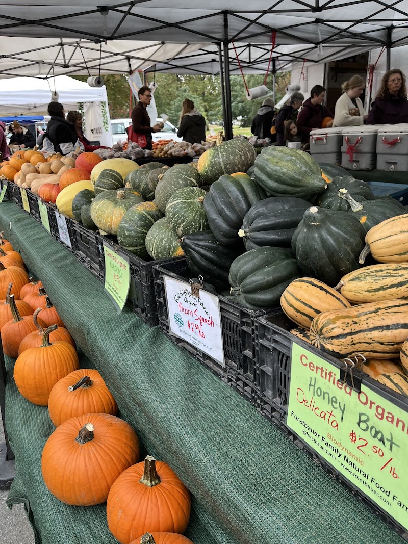 Trout Lake Farmers Market 3