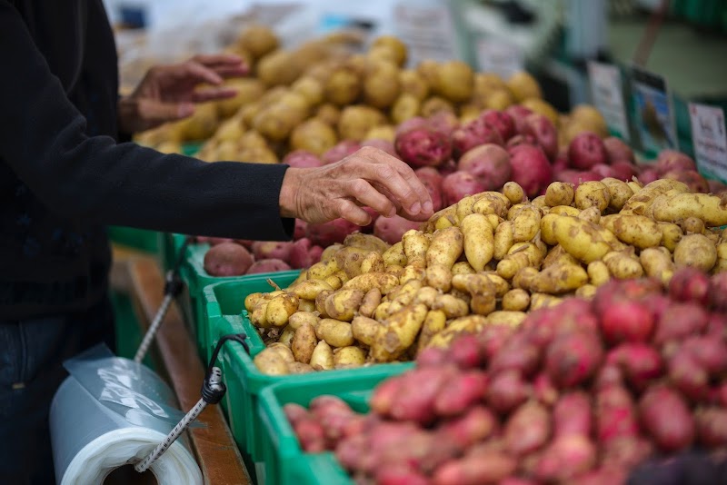 Vancouver Farmers Markets (OFFICE) (Your Local Farmers Market Society) 5
